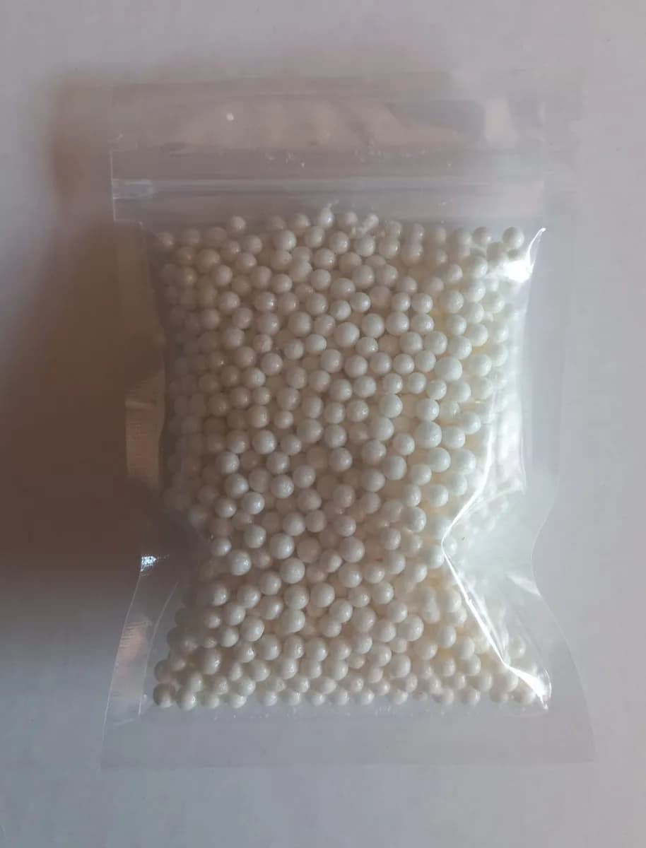 White Pearl Balls